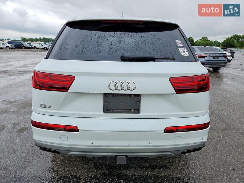 Позашляховик / Кросовер Audi Q7 2018 в Львові