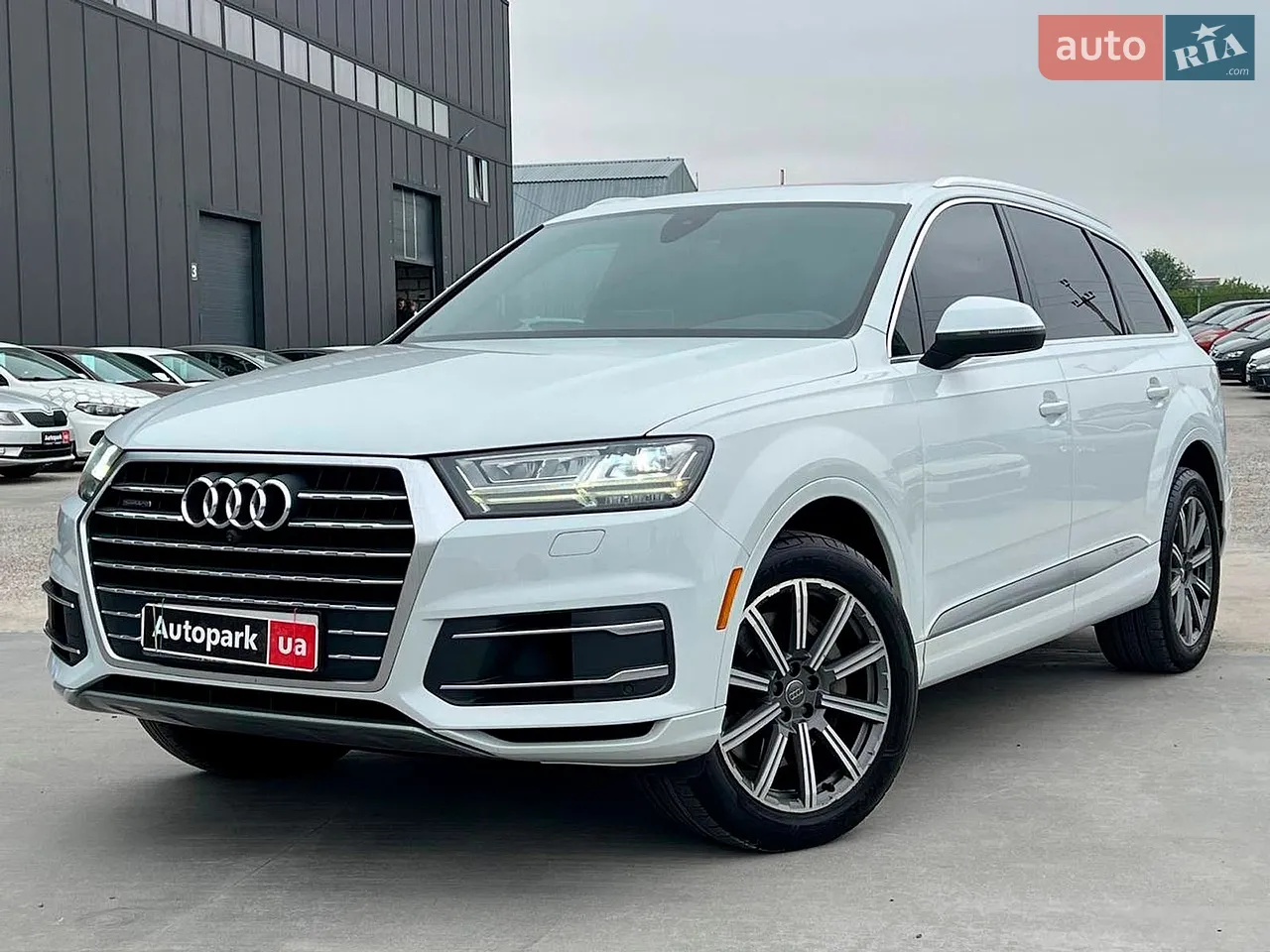 2015 Audi Q7 - мініатюра 12