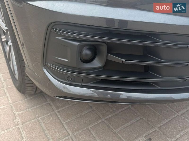 Позашляховик / Кросовер Audi Q7 2016 в Черкасах
