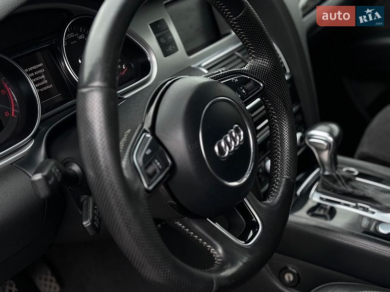 Позашляховик / Кросовер Audi Q7 2013 в Самборі