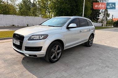 Позашляховик / Кросовер Audi Q7 2014 в Львові
