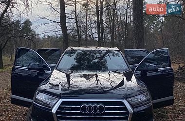 Внедорожник / Кроссовер Audi Q7 2017 в Киеве