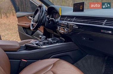 Внедорожник / Кроссовер Audi Q7 2017 в Киеве