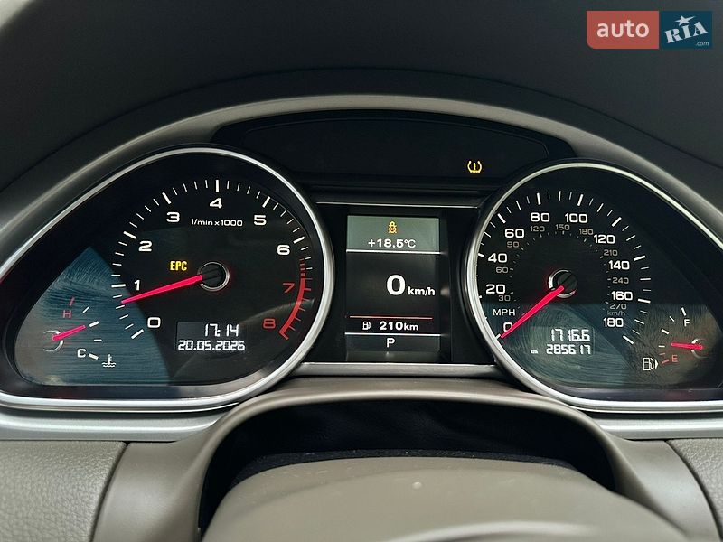 Внедорожник / Кроссовер Audi Q7 2013 в Надворной