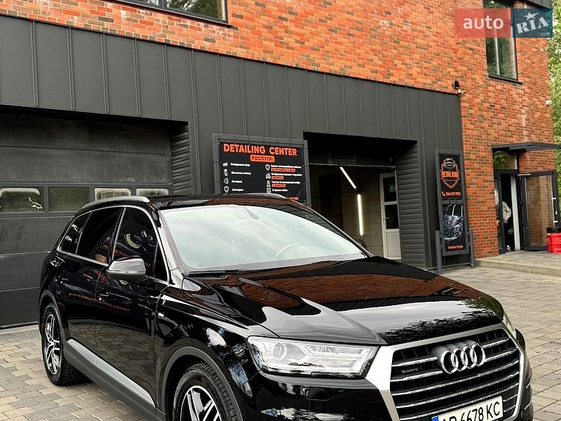Позашляховик / Кросовер Audi Q7 2015 в Запоріжжі