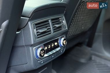 Внедорожник / Кроссовер Audi Q7 2016 в Киеве