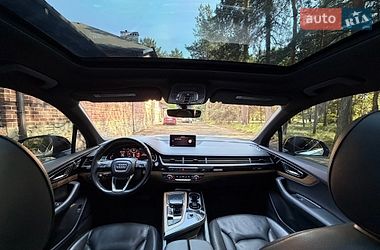 Внедорожник / Кроссовер Audi Q7 2016 в Киеве