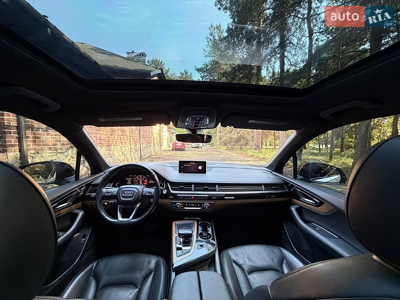 Внедорожник / Кроссовер Audi Q7 2016 в Киеве