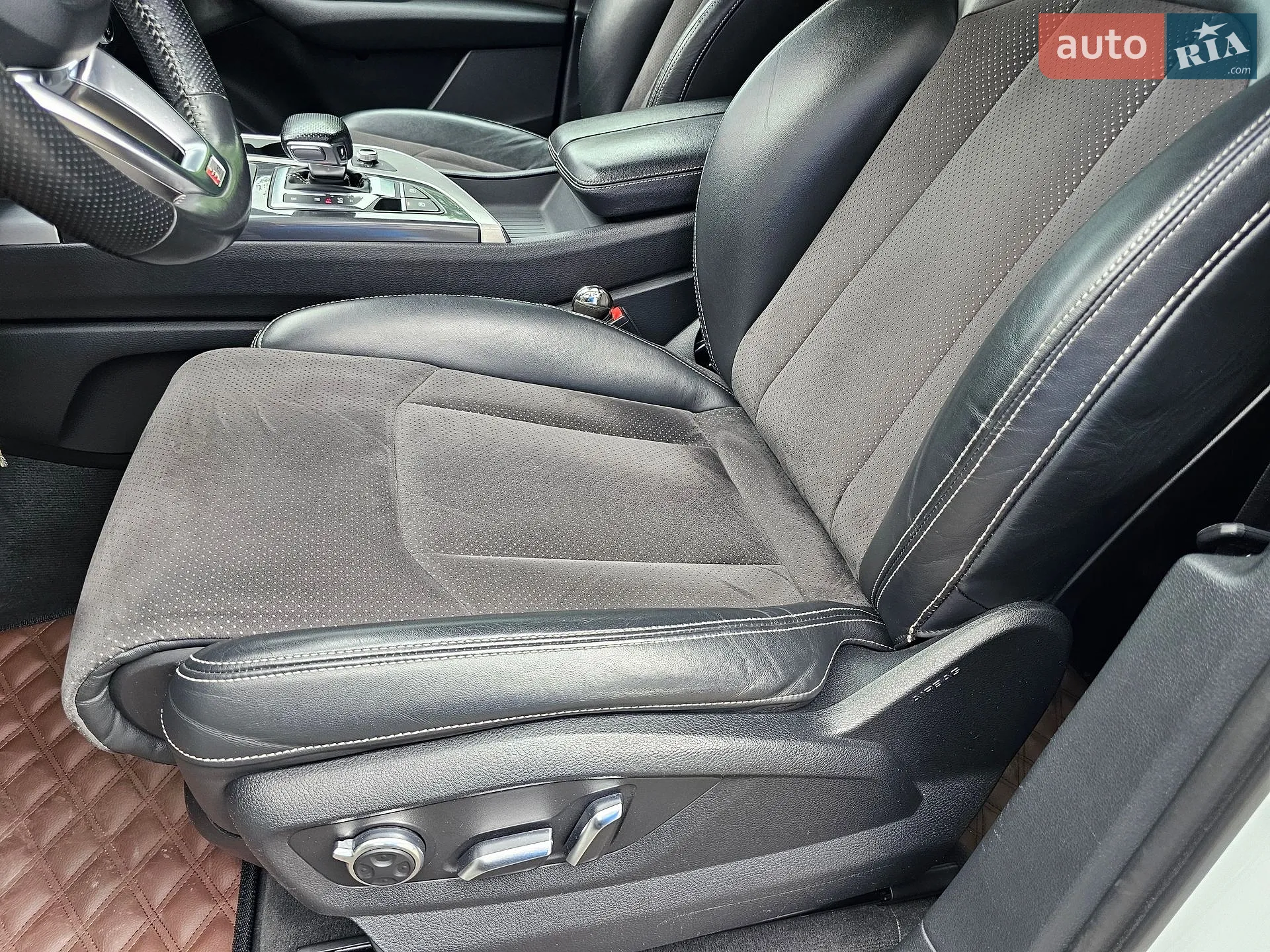2017 Audi Q7 - мініатюра 27