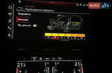 Позашляховик / Кросовер Audi Q7 2020 в Києві