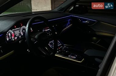 Позашляховик / Кросовер Audi Q7 2020 в Києві