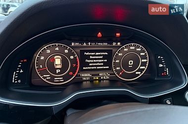Позашляховик / Кросовер Audi Q7 2016 в Кременчуці