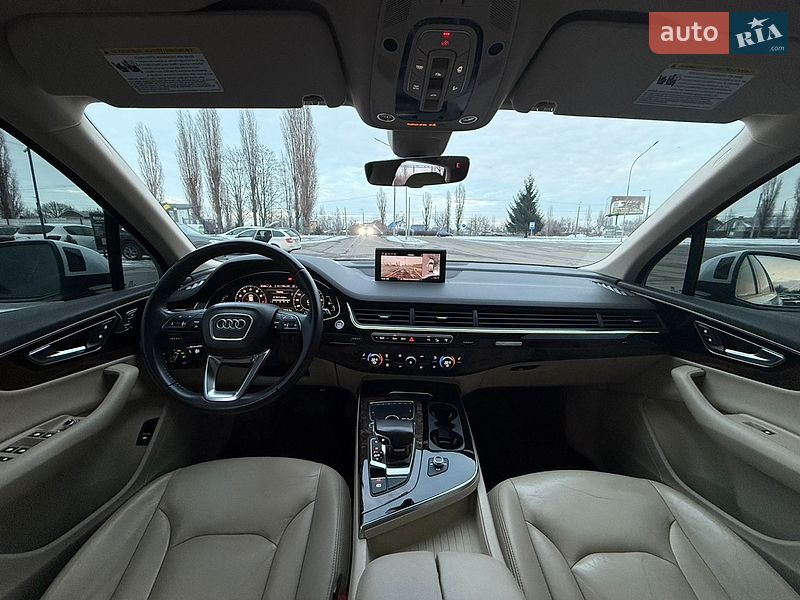Позашляховик / Кросовер Audi Q7 2016 в Кременчуці
