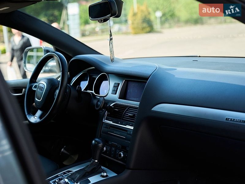 Позашляховик / Кросовер Audi Q7 2011 в Рівному фото 21 Позашляховик / Кросовер Audi Q7 2011 в Рівному