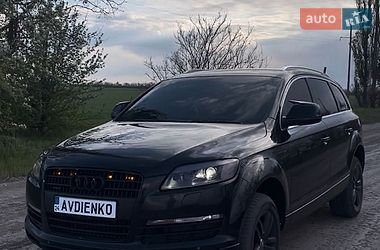 Внедорожник / Кроссовер Audi Q7 2006 в Николаеве