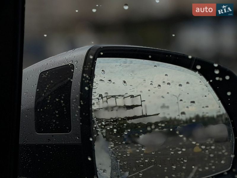 Позашляховик / Кросовер Audi Q7 2015 в Києві фото 22 Позашляховик / Кросовер Audi Q7 2015 в Києві