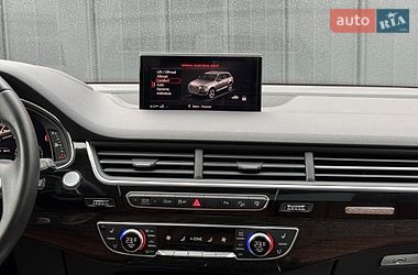 Внедорожник / Кроссовер Audi Q7 2016 в Луцке