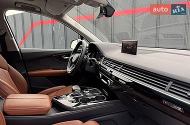 Внедорожник / Кроссовер Audi Q7 2016 в Луцке
