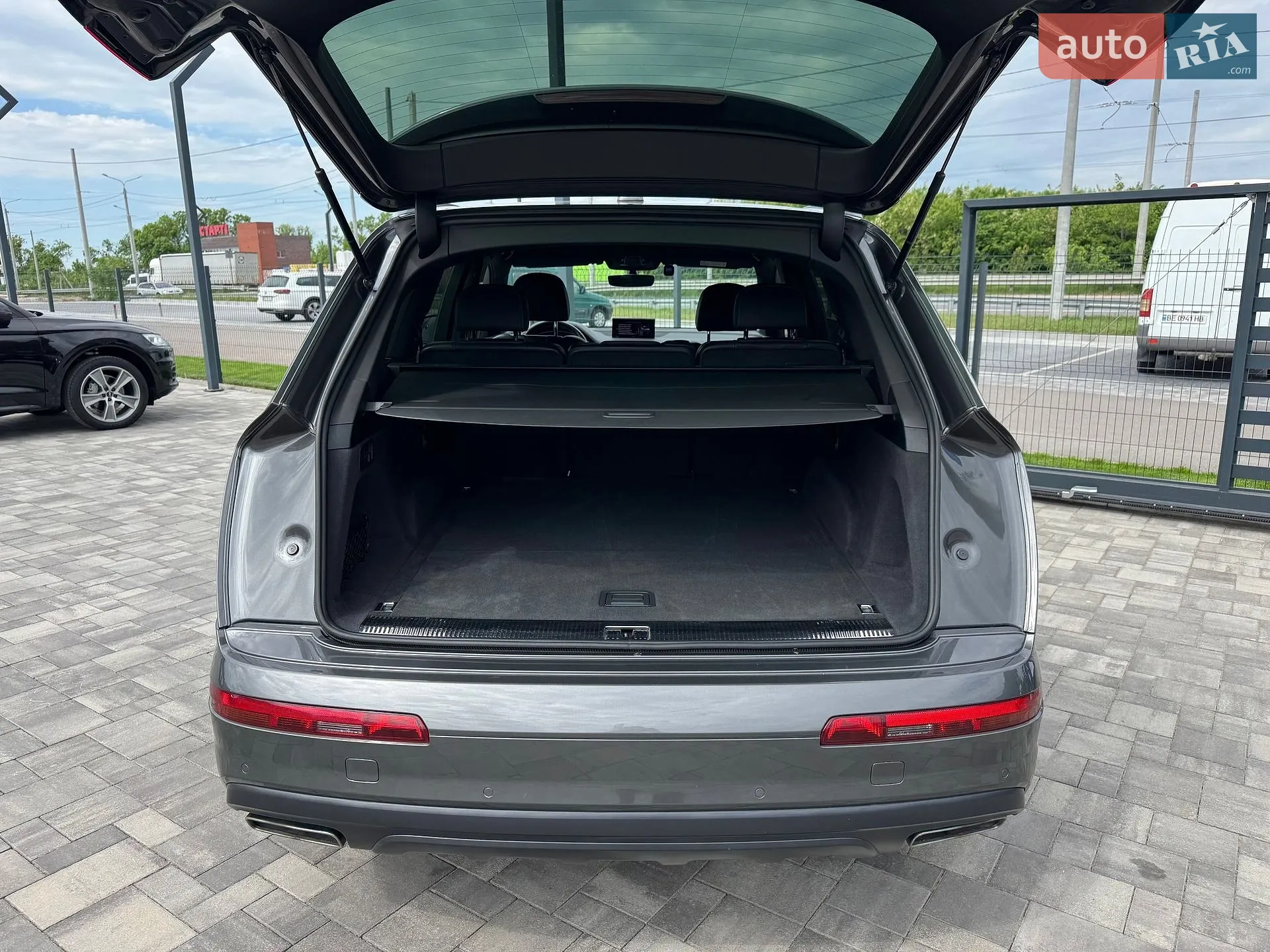 2018 Audi Q7 - мініатюра 31