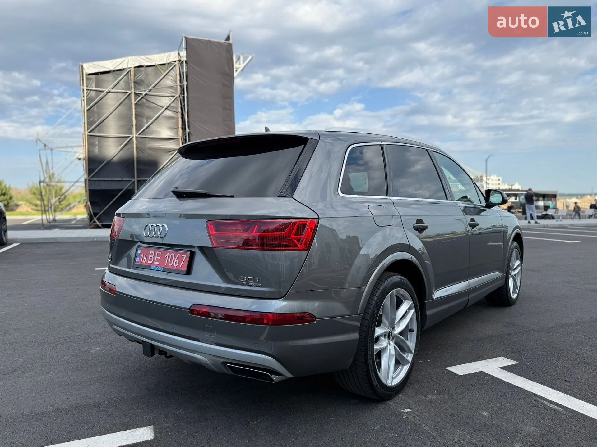 2016 Audi Q7 - мініатюра 18