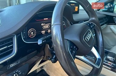 Внедорожник / Кроссовер Audi Q7 2016 в Сарнах