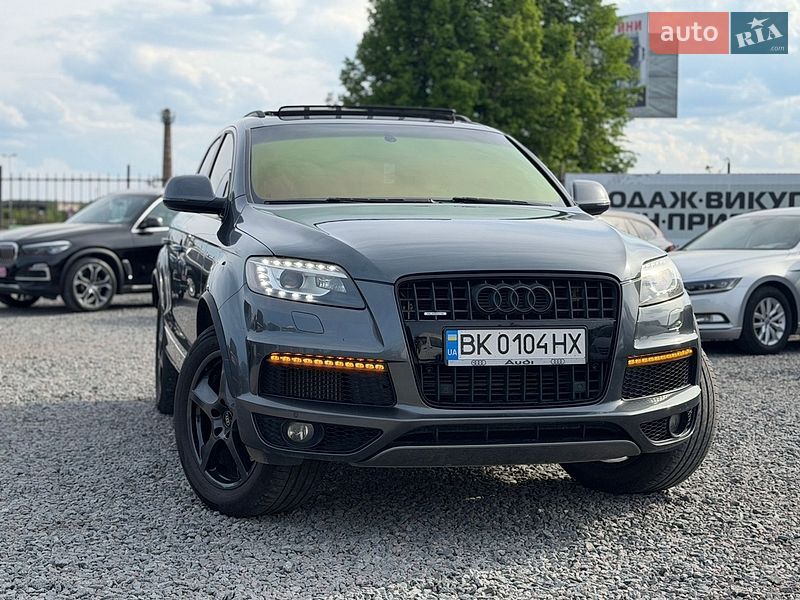 Внедорожник / Кроссовер Audi Q7 2012 в Сарнах