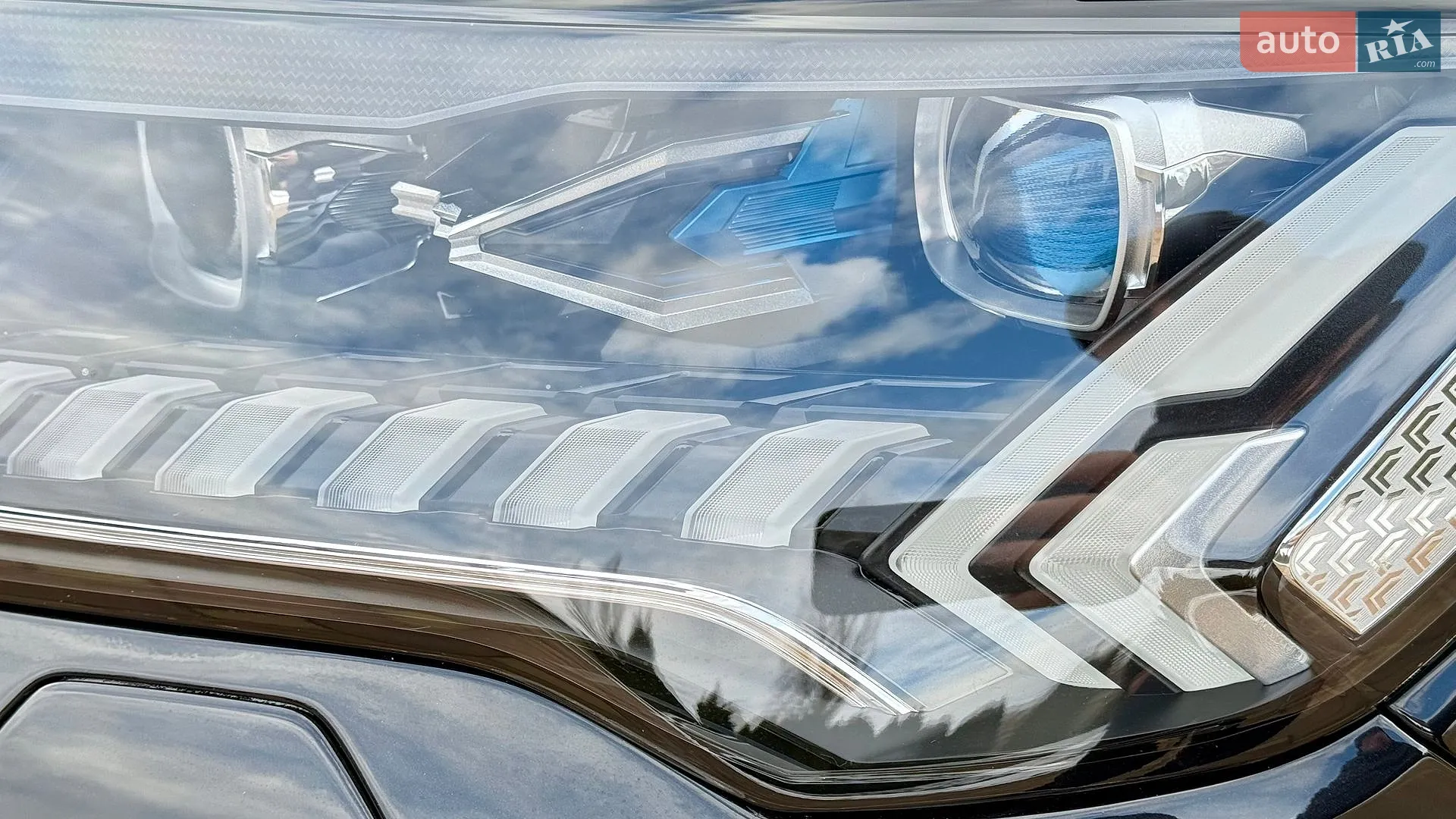 2019 Audi Q7 - мініатюра 87