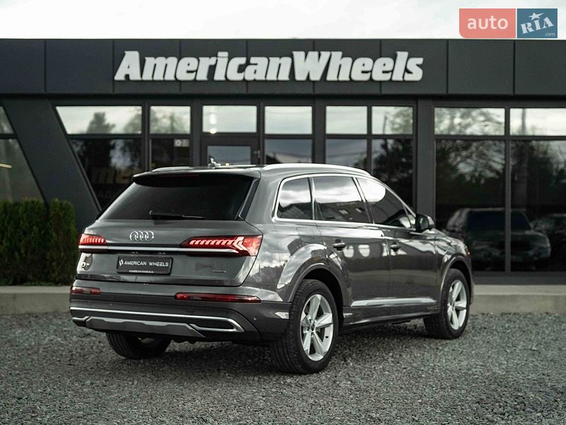 Внедорожник / Кроссовер Audi Q7 2020 в Черновцах