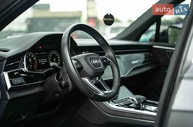 Внедорожник / Кроссовер Audi Q7 2020 в Черновцах