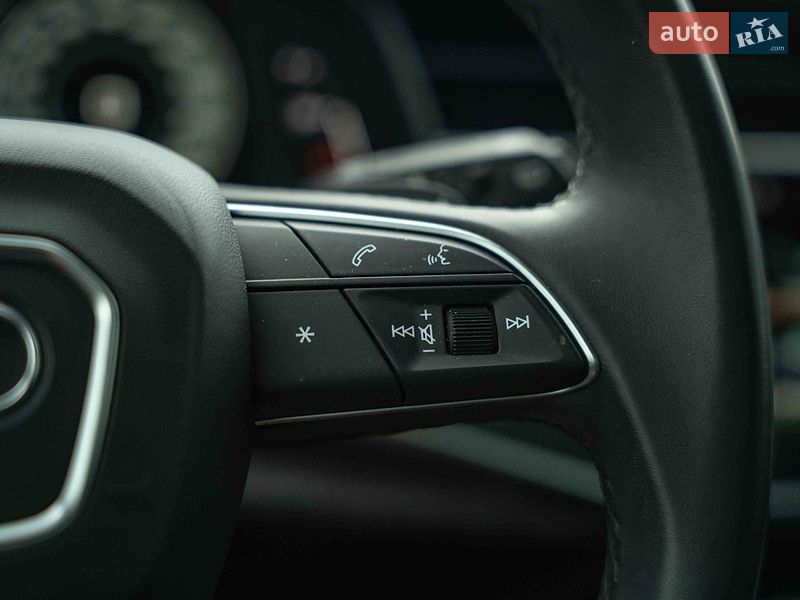 Внедорожник / Кроссовер Audi Q7 2020 в Черновцах