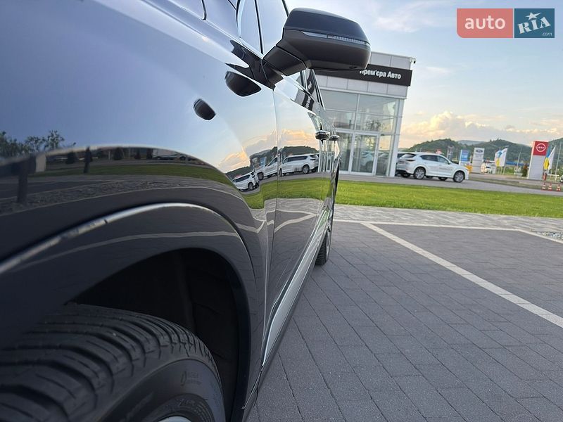 Внедорожник / Кроссовер Audi Q7 2017 в Мукачево