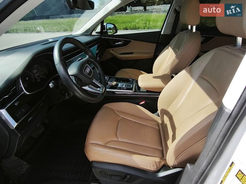Внедорожник / Кроссовер Audi Q7 2020 в Тернополе