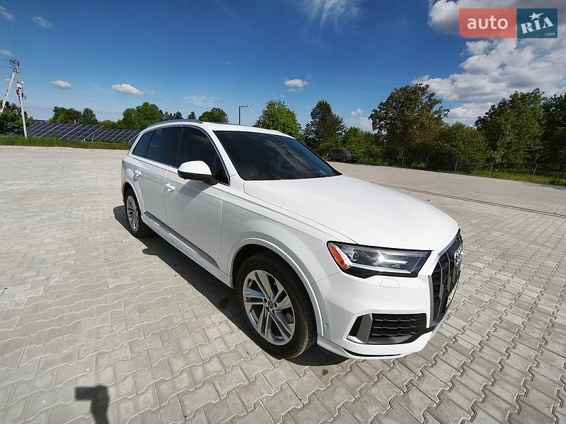 Внедорожник / Кроссовер Audi Q7 2020 в Тернополе