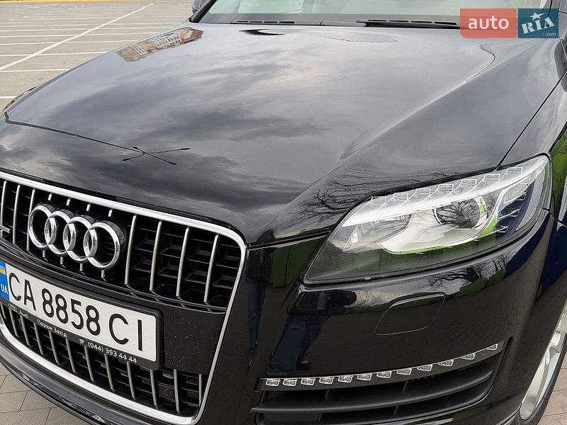 Внедорожник / Кроссовер Audi Q7 2012 в Умани