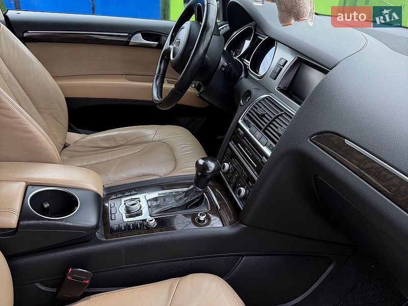 Внедорожник / Кроссовер Audi Q7 2012 в Умани