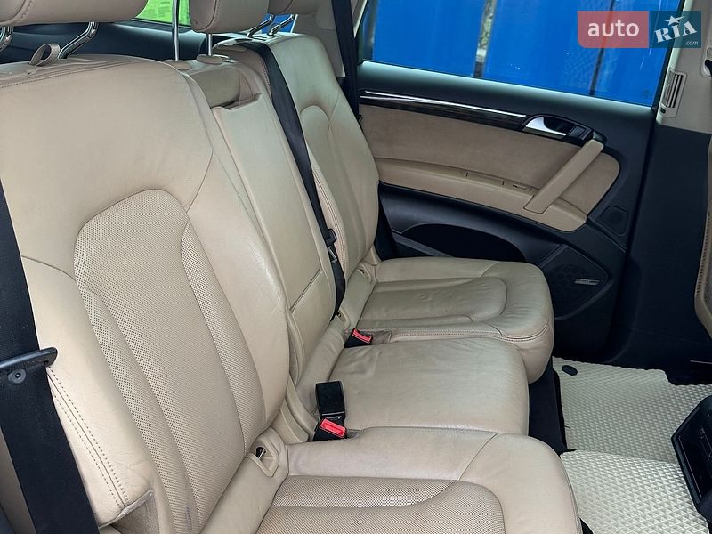 Внедорожник / Кроссовер Audi Q7 2012 в Умани