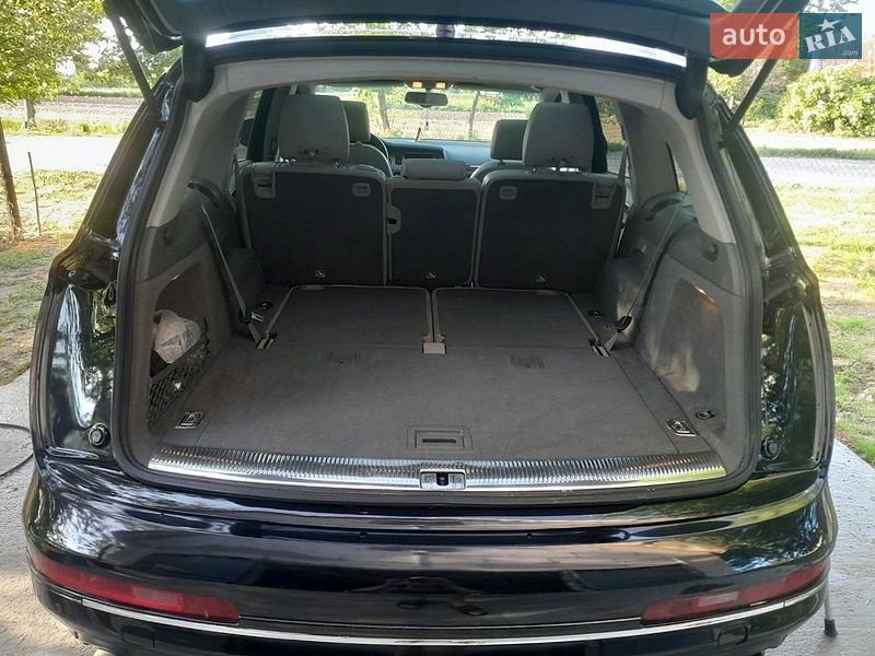 Внедорожник / Кроссовер Audi Q7 2015 в Владимире