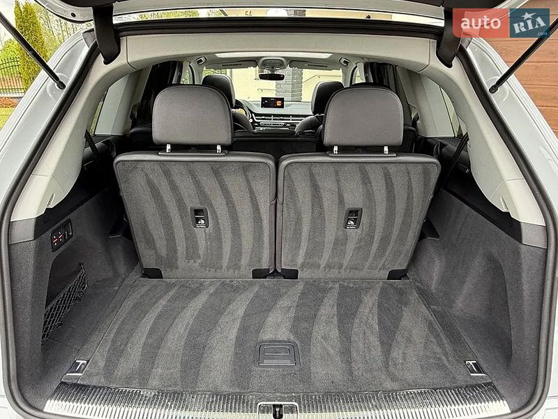 Внедорожник / Кроссовер Audi Q7 2018 в Киеве