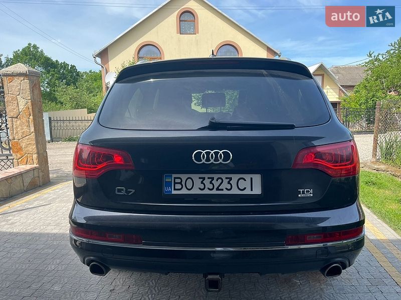 Позашляховик / Кросовер Audi Q7 2012 в Тернополі
