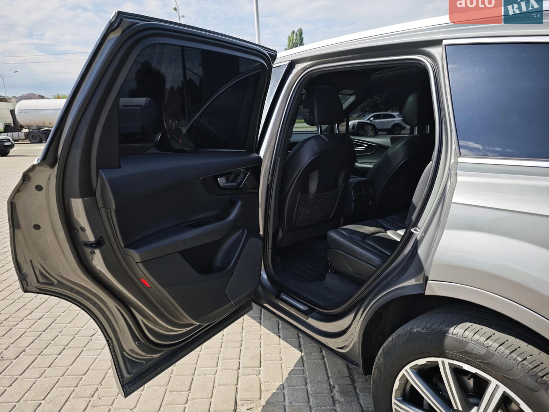 2017 Audi Q7 - мініатюра 19