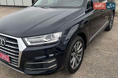 Внедорожник / Кроссовер Audi Q7 2017 в Владимире