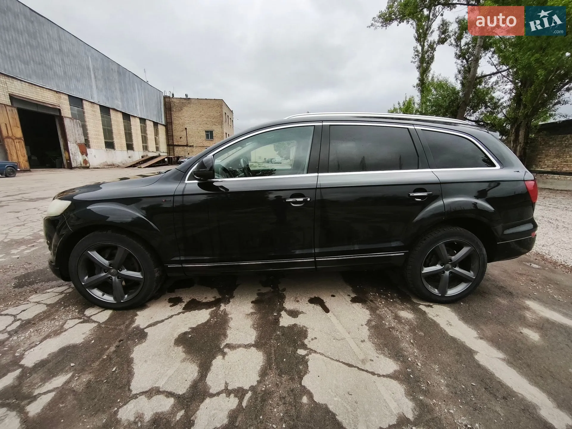 2010 Audi Q7 - мініатюра 9