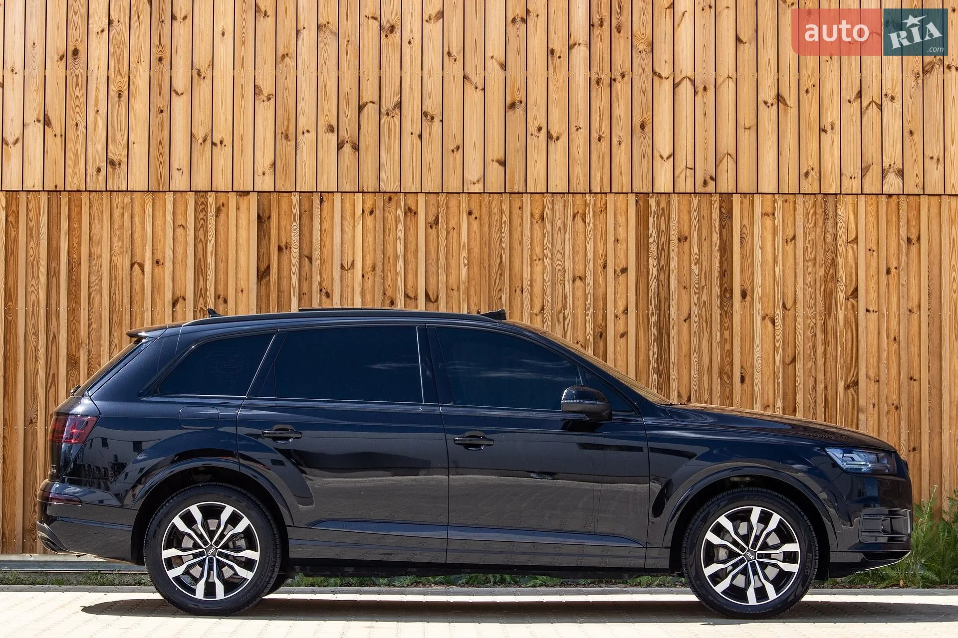2017 Audi Q7 - мініатюра 10