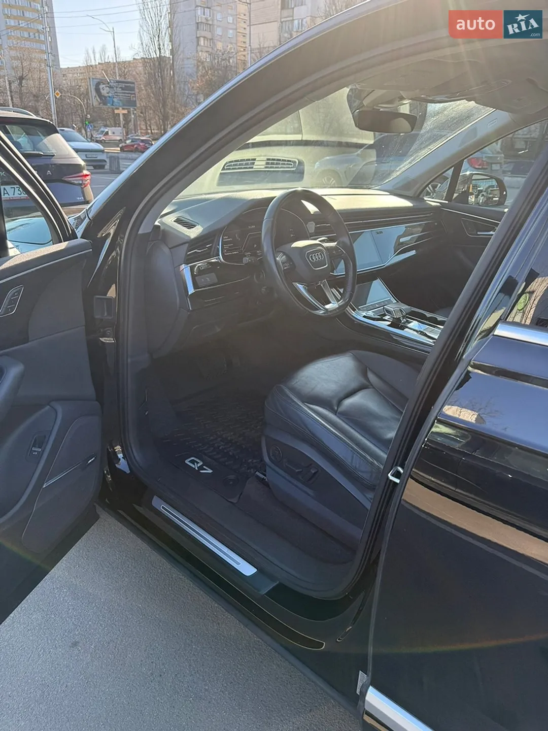 2020 Audi Q7 - мініатюра 9