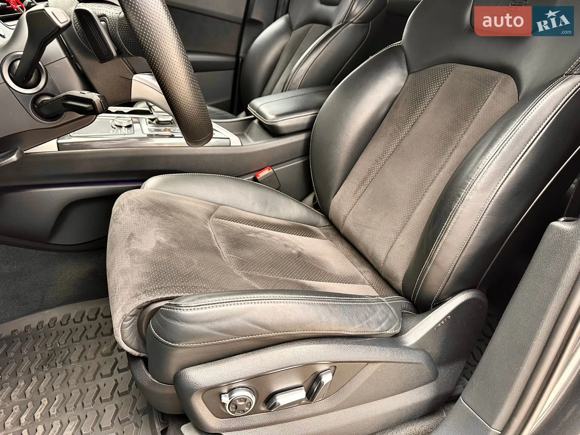 2017 Audi Q7 - мініатюра 48