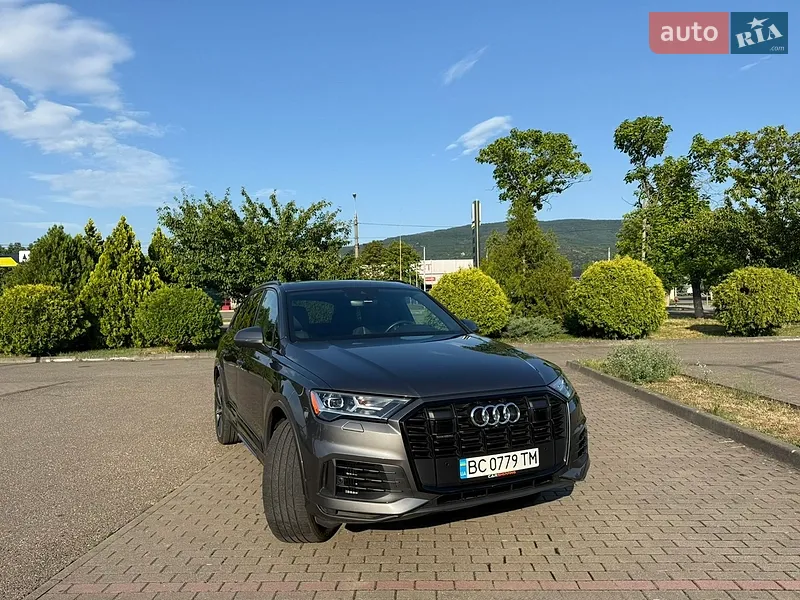 Audi Q7