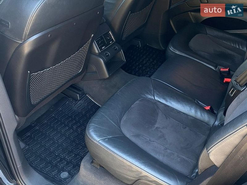 Внедорожник / Кроссовер Audi Q7 2012 в Ровно фото 15 Внедорожник / Кроссовер Audi Q7 2012 в Ровно