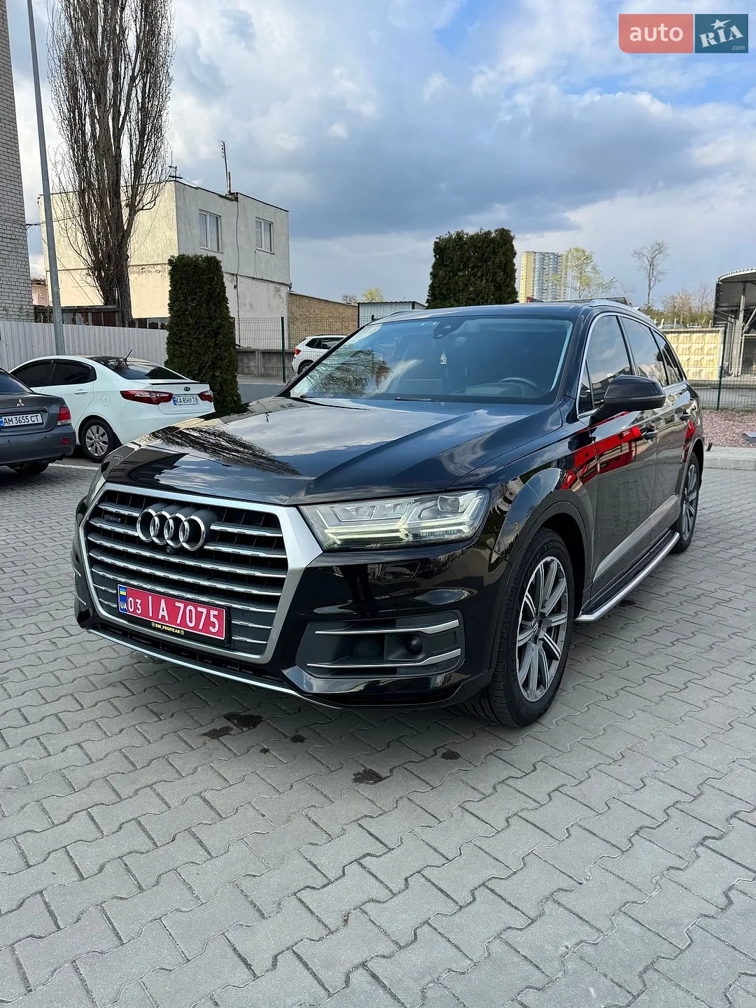 2017 Audi Q7 - мініатюра 2