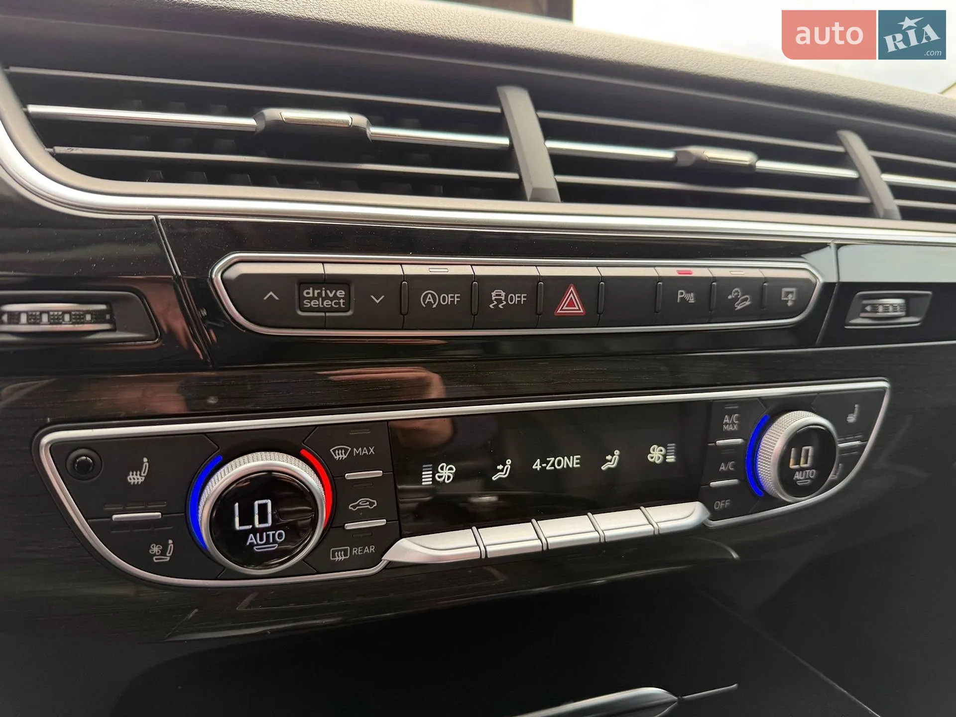 2016 Audi Q7 - мініатюра 13