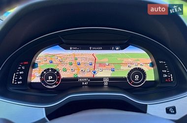 Внедорожник / Кроссовер Audi Q7 2017 в Ровно